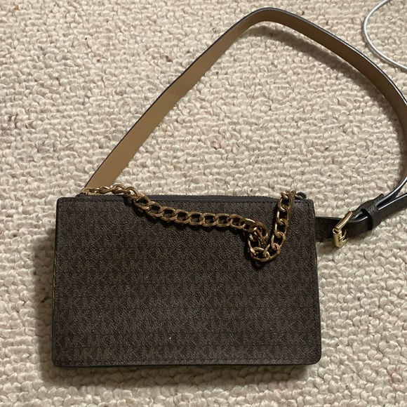 Michael lord belt bag good condition, zipper chain rusted - Picture 1 of 3